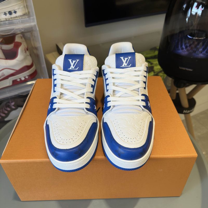 Louis Vuitton Louis Vuitton Trainer Low-Top Fashion Sneakers 0079 Size US 9.5 / EU 42-43 - 2 Thumbnail