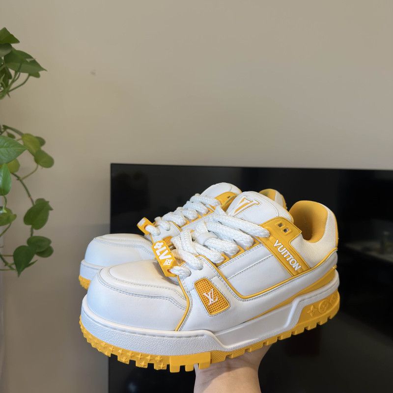 Louis Vuitton Louis Vuitton Trainer Maxi Low Top Sneakers for All 0079 Size US 8 / EU 41 - 12 Thumbnail