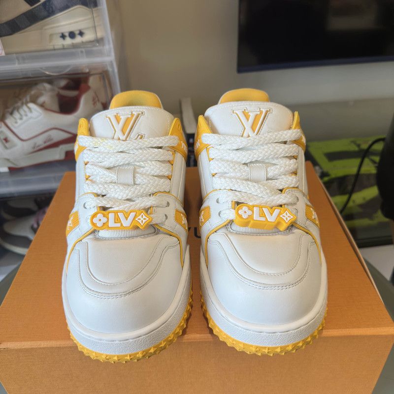 Louis Vuitton Louis Vuitton Trainer Maxi Low Top Sneakers for All 0079 Size US 8 / EU 41 - 2 Thumbnail