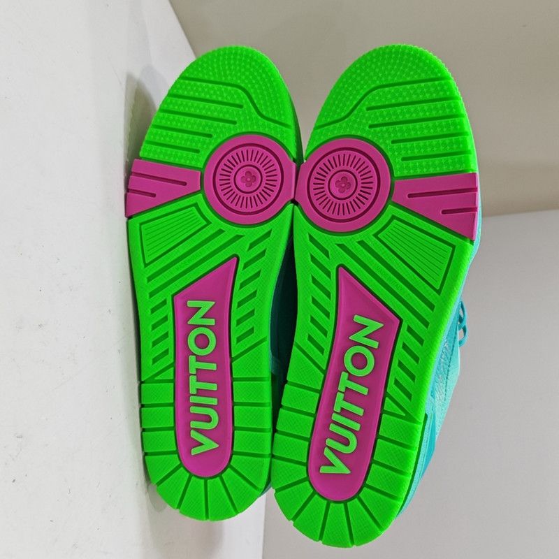 Louis Vuitton Louis Vuitton Trainer Low-Top Fashion Sneakers 0079 Size US 8.5 / EU 41-42 - 4 Thumbnail