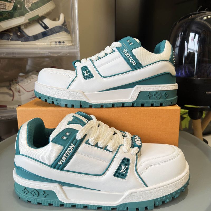 Louis Vuitton Louis Vuitton Trainer Maxi Sneakers with Teal Accents 0079 Size US 11 / EU 44 - 8 Thumbnail