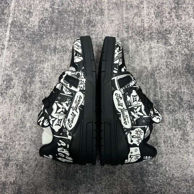 Louis Vuitton Louis Vuitton Trainer Low Top Sneakers in Black and White 0079 Size US 8.5 / EU 41-42 - 7 Thumbnail