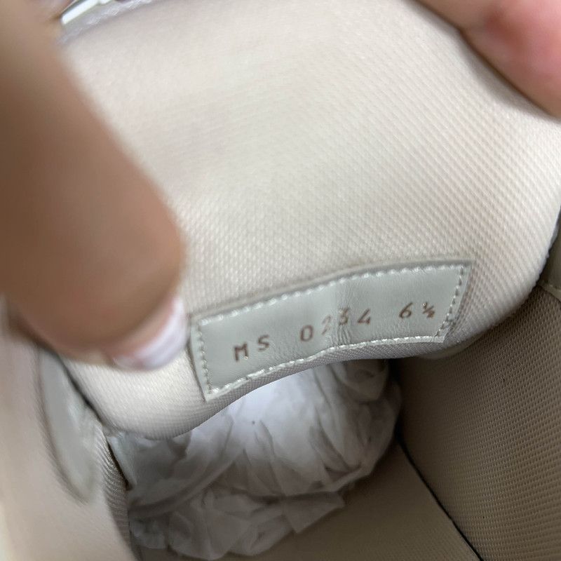 Louis Vuitton Louis Vuitton Beige Suede Trainers for Men 0079 Size US 8.5 / EU 41-42 - 5 Thumbnail