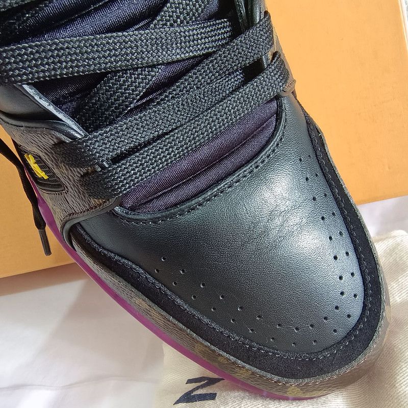 Louis Vuitton Louis Vuitton Trainer Sneakers in Purple and Gold 0079 Size US 9.5 / EU 42-43 - 7 Thumbnail
