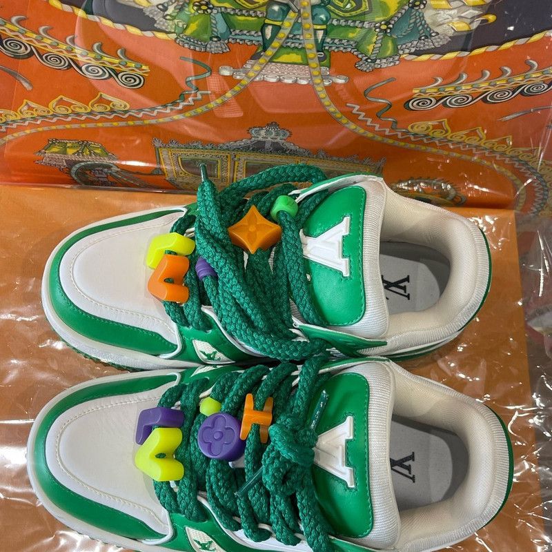 Louis Vuitton Louis Vuitton Trainer Maxi Low-Top Fashion Sneakers 0079 Size US 8 / EU 41 - 6 Thumbnail