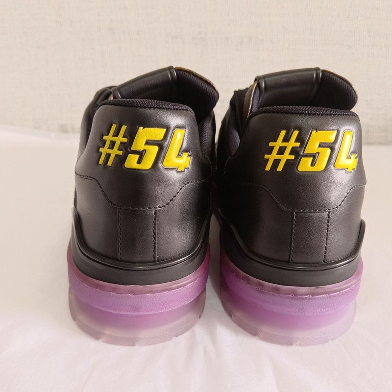 Louis Vuitton Louis Vuitton Trainer Casual Sneakers in Purple 0079 Size US 9.5 / EU 42-43 - 3 Thumbnail
