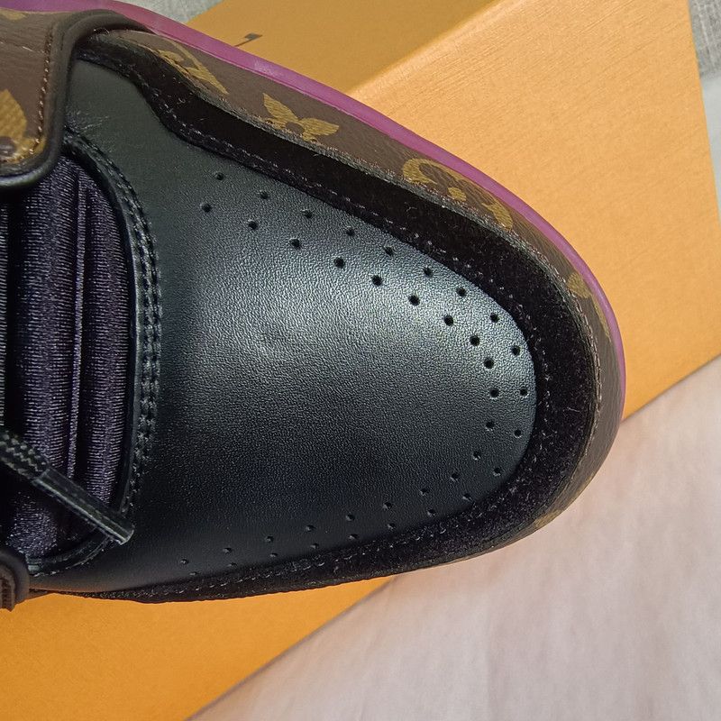 Louis Vuitton Louis Vuitton Trainer Casual Sneakers in Purple 0079 Size US 9.5 / EU 42-43 - 7 Thumbnail