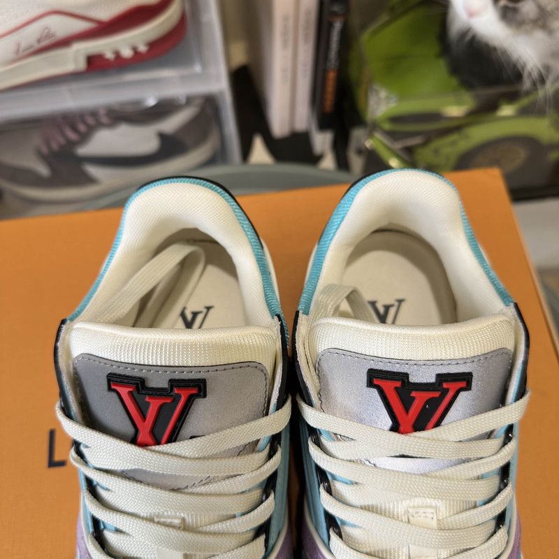 Louis Vuitton Louis Vuitton Colorful Low-Top Trainer Sneakers 0079 Size US 6.5 / EU 39-40 - 13 Thumbnail