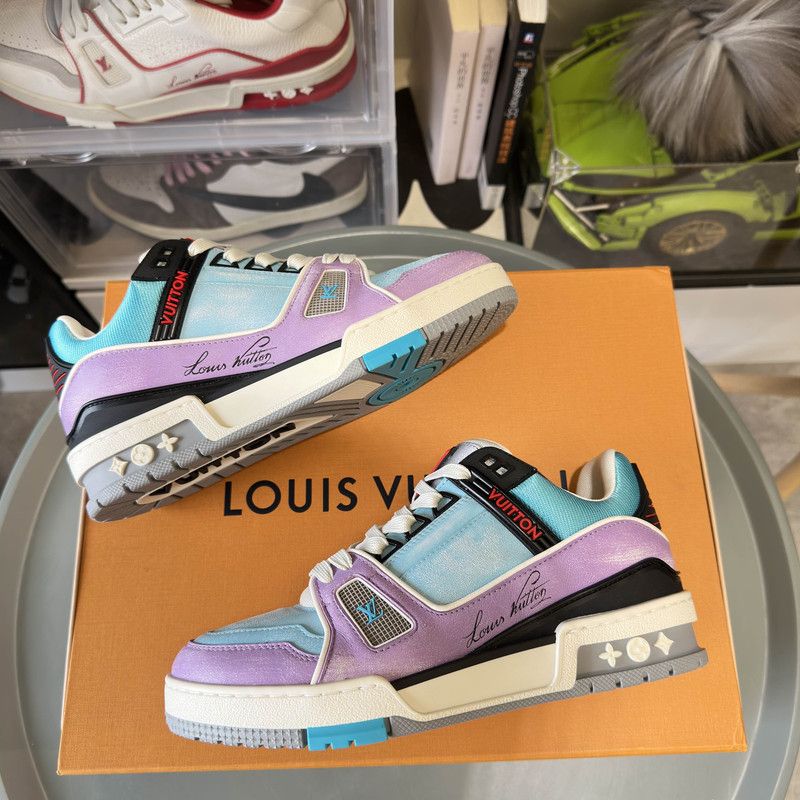 Louis Vuitton Louis Vuitton Colorful Low-Top Trainer Sneakers 0079 Size US 6.5 / EU 39-40 - 9 Thumbnail