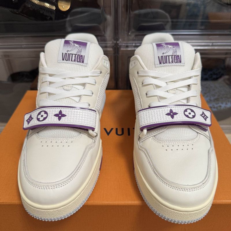 Louis Vuitton Louis Vuitton Trainer Fashion Sneakers for Men 0079 Size US 8 / EU 41 - 2 Thumbnail