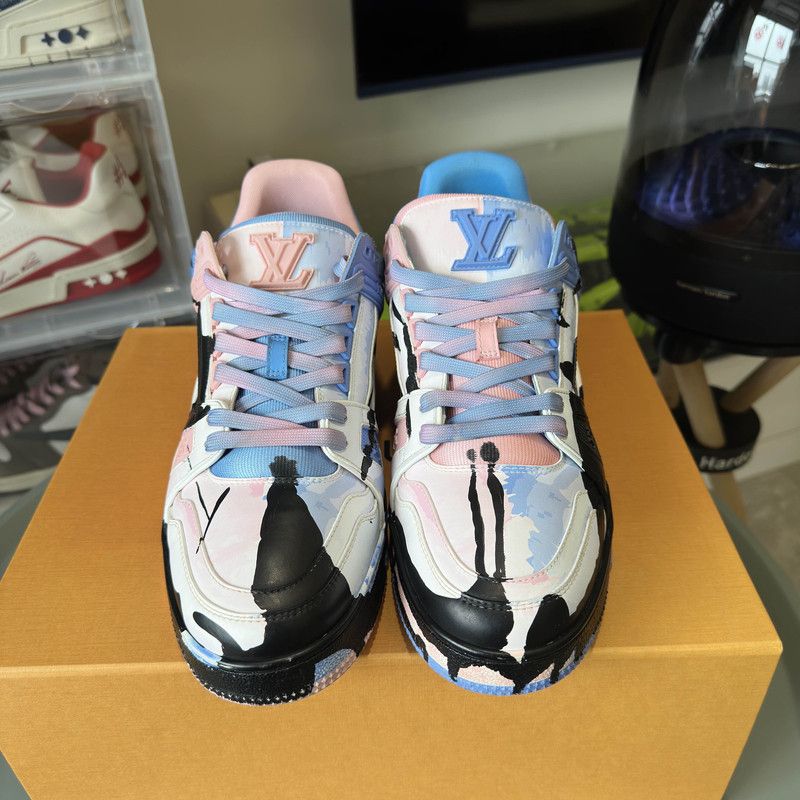 Louis Vuitton Louis Vuitton Trainer Collaboration Shoes 0079 Size US 9.5 / EU 42-43 - 2 Thumbnail