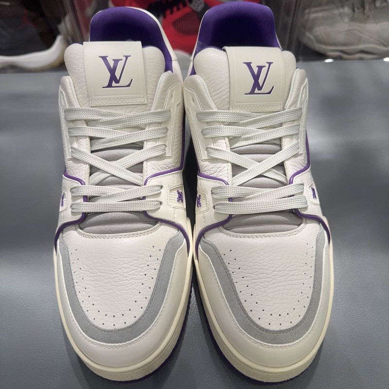 Louis Vuitton Louis Vuitton Low Top Trainer in White and Purple 0079 Size US 8.5 / EU 41-42 - 2 Thumbnail