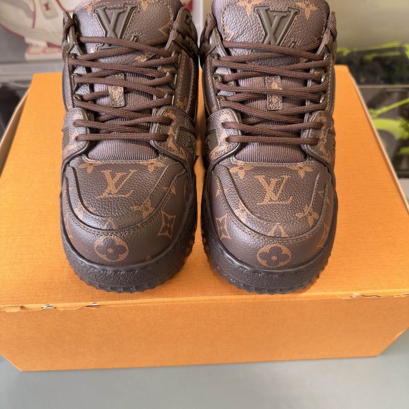 Louis Vuitton Louis Vuitton Trainer Maxi Low Top Sneakers 0079 Size US 6.5 / EU 39-40 - 12 Thumbnail