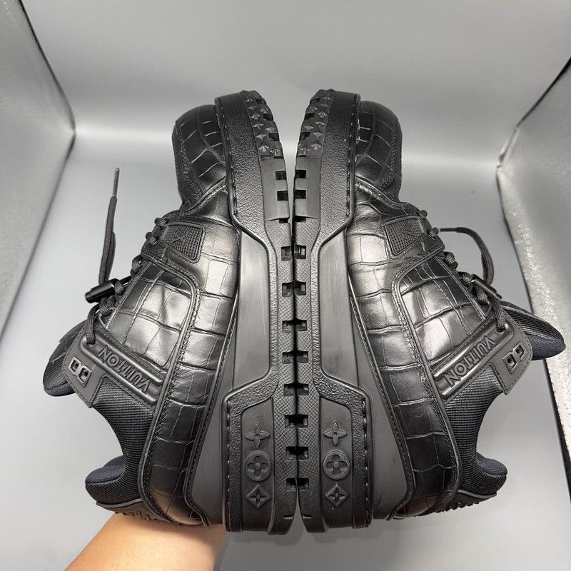 Louis Vuitton Louis Vuitton Trainer Maxi Black Sneakers 0079 Size US 8 / EU 41 - 10 Thumbnail