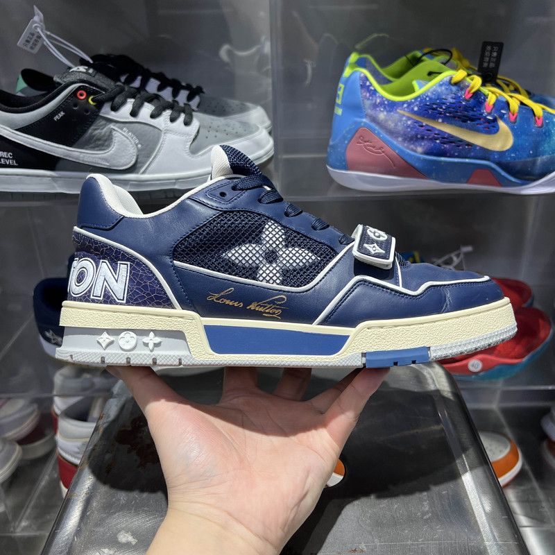 Louis Vuitton Louis Vuitton Trainer Blue Fashion Sneakers 0079 Size US 9 / EU 42 - 6 Thumbnail