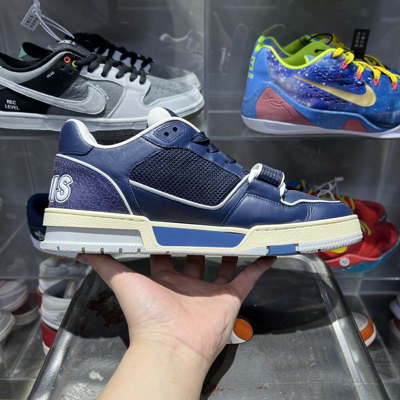 Louis Vuitton Louis Vuitton Trainer Blue Fashion Sneakers 0079 Size US 9 / EU 42 - 9 Thumbnail