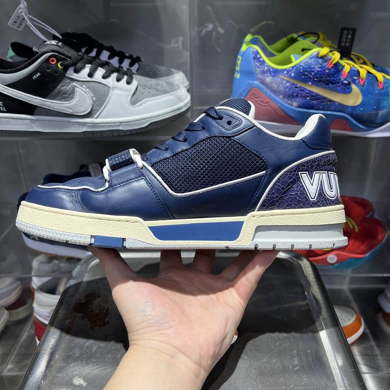 Louis Vuitton Louis Vuitton Trainer Blue Fashion Sneakers 0079 Size US 9 / EU 42 - 7 Thumbnail