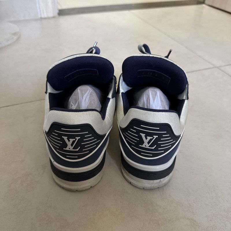 Louis Vuitton Louis Vuitton Trainer Low-Top Sneakers in White and Blue 0079 Size US 8 / EU 41 - 3 Thumbnail
