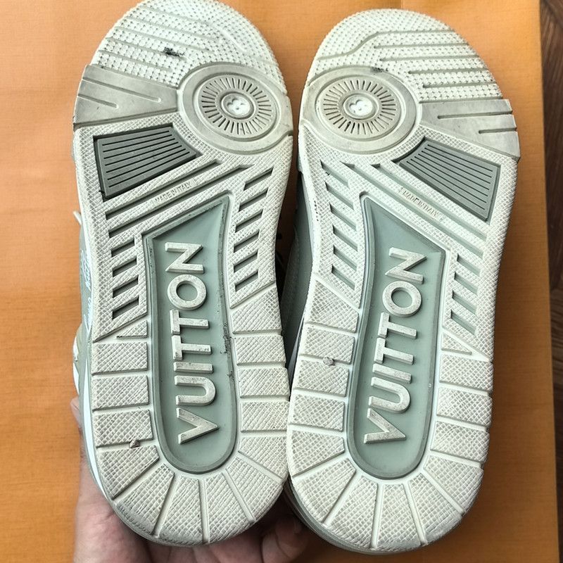 Louis Vuitton Louis Vuitton Green Trainer Low-Top Sneakers 0079 Size US 8 / EU 41 - 4 Thumbnail