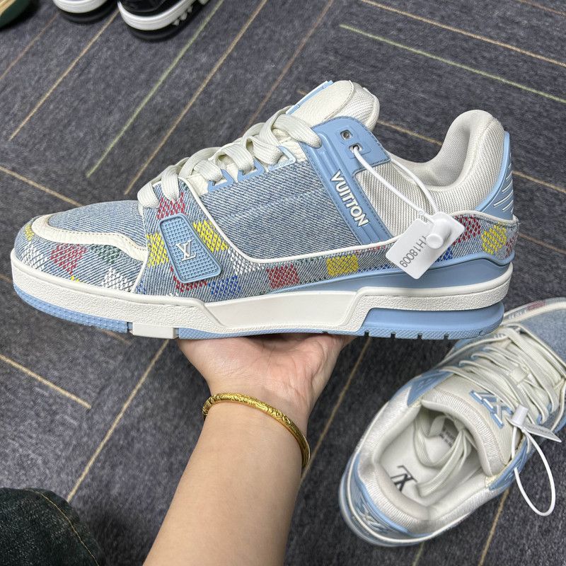 Louis Vuitton Louis Vuitton Blue Denim Iconic Low-Top Sneakers 0079 Size US 9.5 / EU 42-43 - 7 Thumbnail