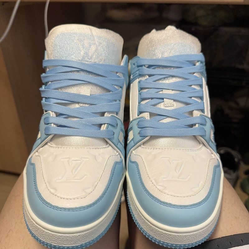 Louis Vuitton Louis Vuitton Trainer Low-Top Sneakers in Sky Blue 0079 Size US 8 / EU 41 - 2 Thumbnail