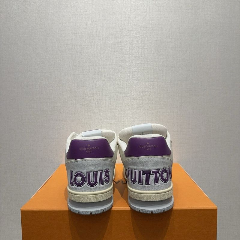 Louis Vuitton Louis Vuitton Stylish Round Toe Sneakers for Men 0079 Size US 10.5 / EU 43-44 - 2 Thumbnail