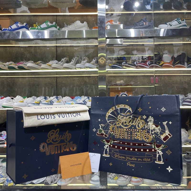 Louis Vuitton Louis Vuitton Panda Print Low-Top Sneakers 0079 Size US 7.5 / EU 40-41 - 6 Thumbnail