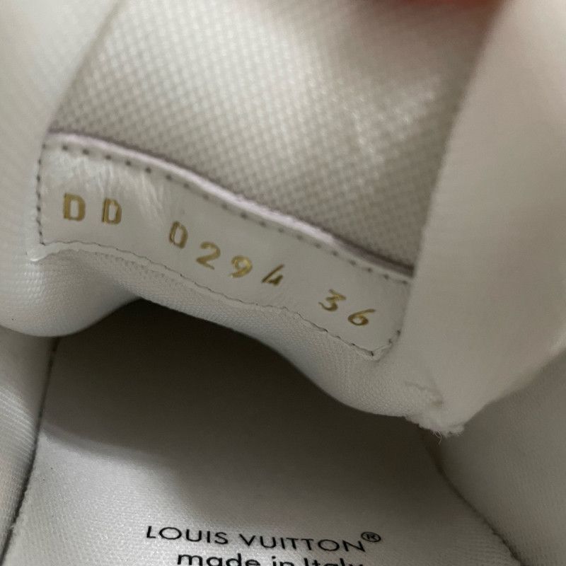 Louis Vuitton Louis Vuitton Trainer Low Top Fashion Sneakers 0079 Size US 5.5 / EU 38 - 7 Thumbnail