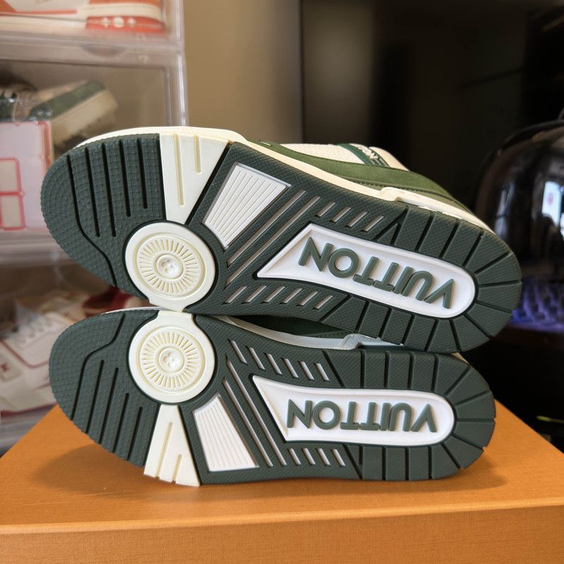 Louis Vuitton Louis Vuitton Green and White Trainer Sneakers 0079 Size US 6.5 / EU 39-40 - 4 Thumbnail