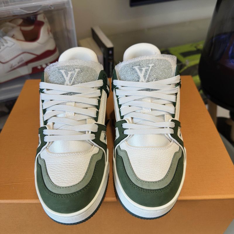 Louis Vuitton Louis Vuitton Green and White Trainer Sneakers 0079 Size US 6.5 / EU 39-40 - 9 Thumbnail