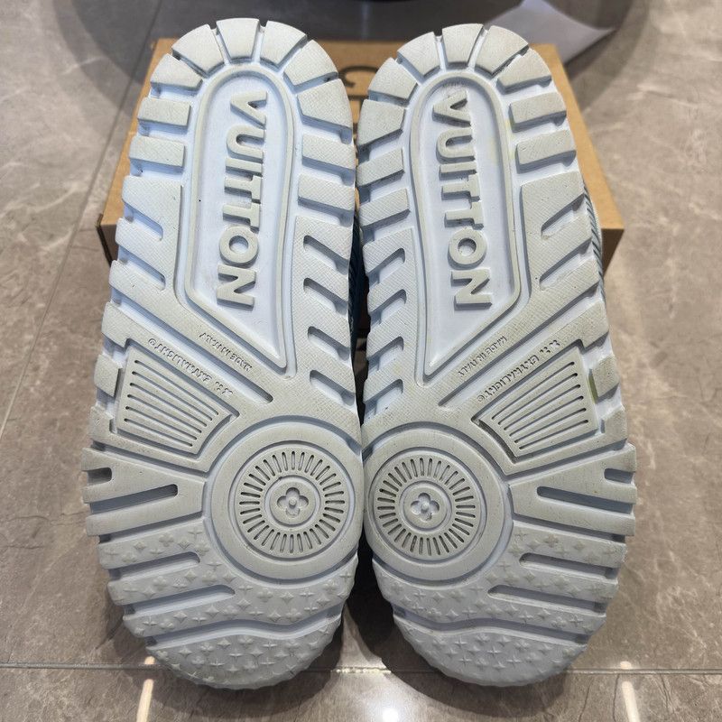 Louis Vuitton Louis Vuitton Blue Low-Top Trainer Sneakers 0079 Size US 9.5 / EU 42-43 - 4 Thumbnail