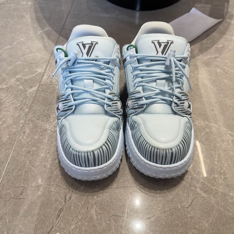 Louis Vuitton Louis Vuitton Blue Low-Top Trainer Sneakers 0079 Size US 9.5 / EU 42-43 - 2 Thumbnail