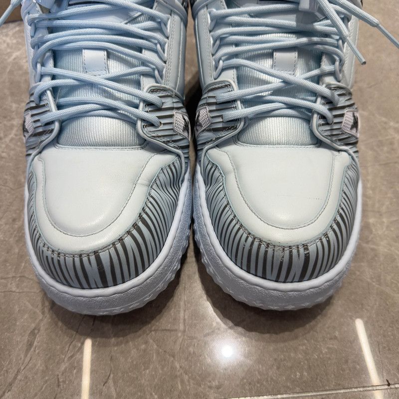 Louis Vuitton Louis Vuitton Blue Low-Top Trainer Sneakers 0079 Size US 9.5 / EU 42-43 - 11 Thumbnail