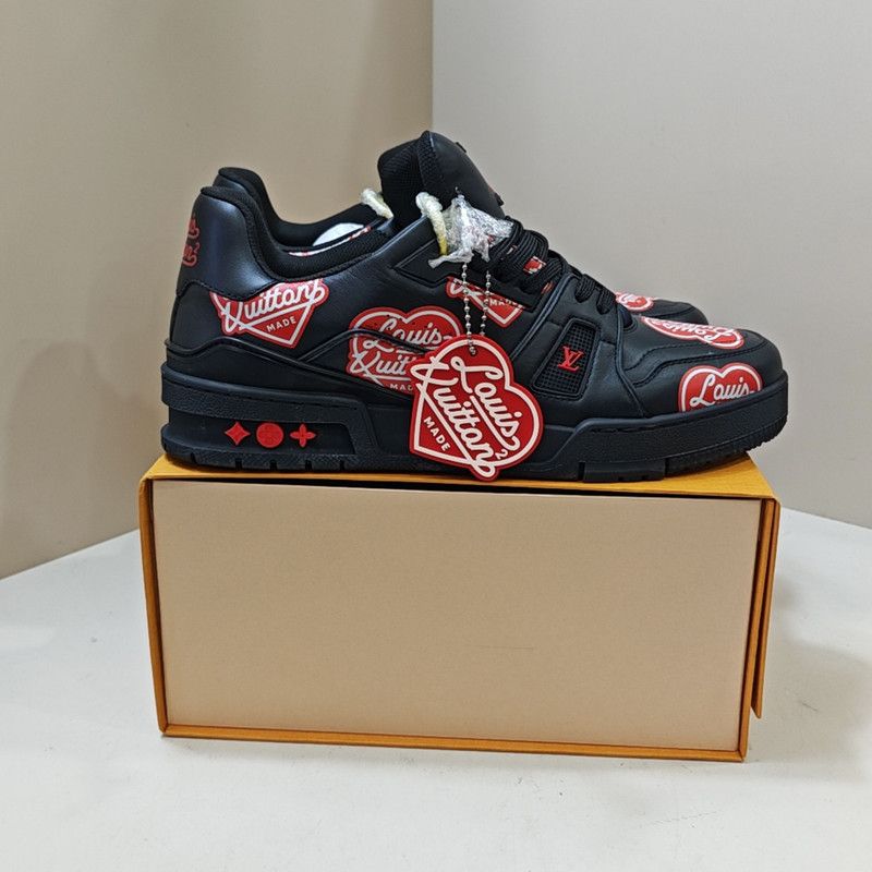 Louis Vuitton Nigo x Louis Vuitton Trainer Black and Red Sneakers 0079 Size US 8.5 / EU 41-42 - 6 Thumbnail