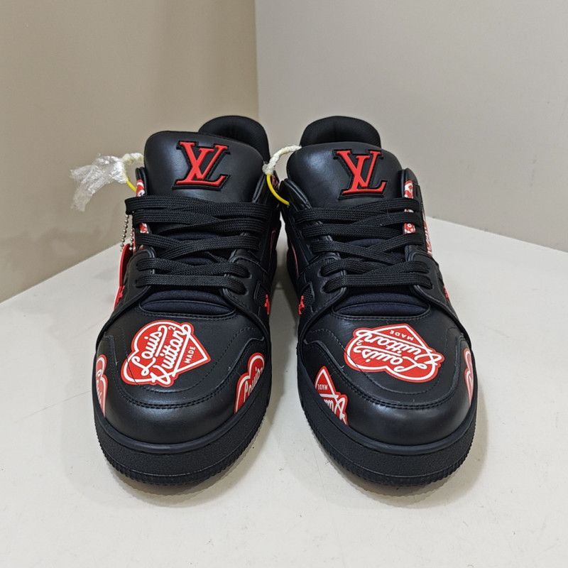 Louis Vuitton Nigo x Louis Vuitton Trainer Black and Red Sneakers 0079 Size US 8.5 / EU 41-42 - 2 Thumbnail