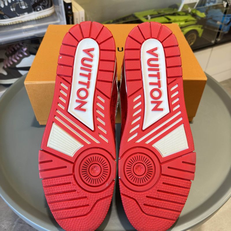 Louis Vuitton Louis Vuitton Trainer Low Top Sneakers in White Red 0079 Size US 11 / EU 44 - 4 Thumbnail