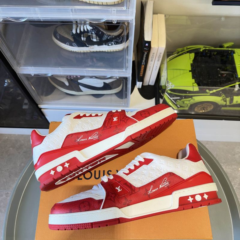 Louis Vuitton Louis Vuitton Trainer Low Top Sneakers in White Red 0079 Size US 11 / EU 44 - 8 Thumbnail
