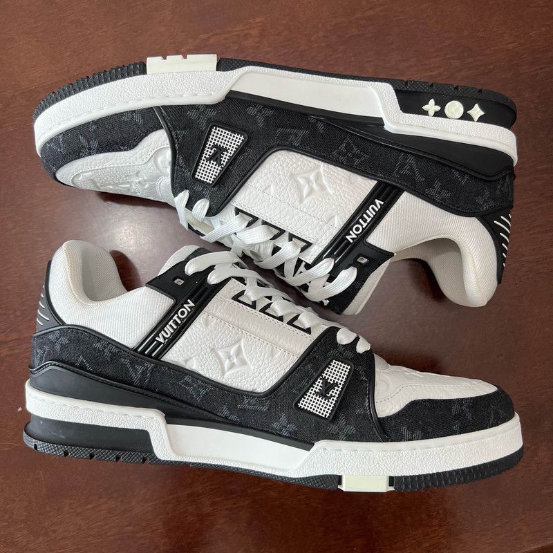 Louis Vuitton Louis Vuitton Panda Print Low-Top Sneakers 0079 Size US 9.5 / EU 42-43 - 8 Thumbnail