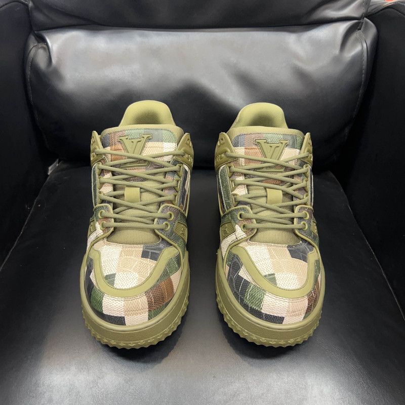 Louis Vuitton Louis Vuitton Trainer Maxi Low Top Sneakers 0079 Size US 9.5 / EU 42-43 - 2 Thumbnail