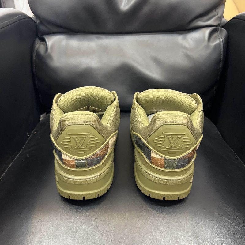 Louis Vuitton Louis Vuitton Trainer Maxi Low Top Sneakers 0079 Size US 9.5 / EU 42-43 - 3 Thumbnail