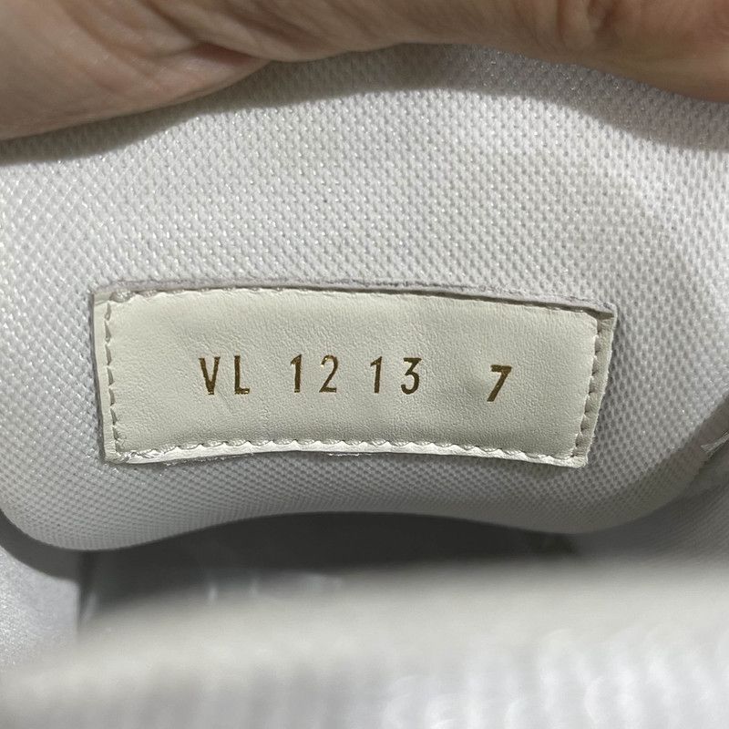 Louis Vuitton Louis Vuitton Trainer Maxi Low-Top Sneakers 0079 Size US 8 / EU 41 - 5 Thumbnail