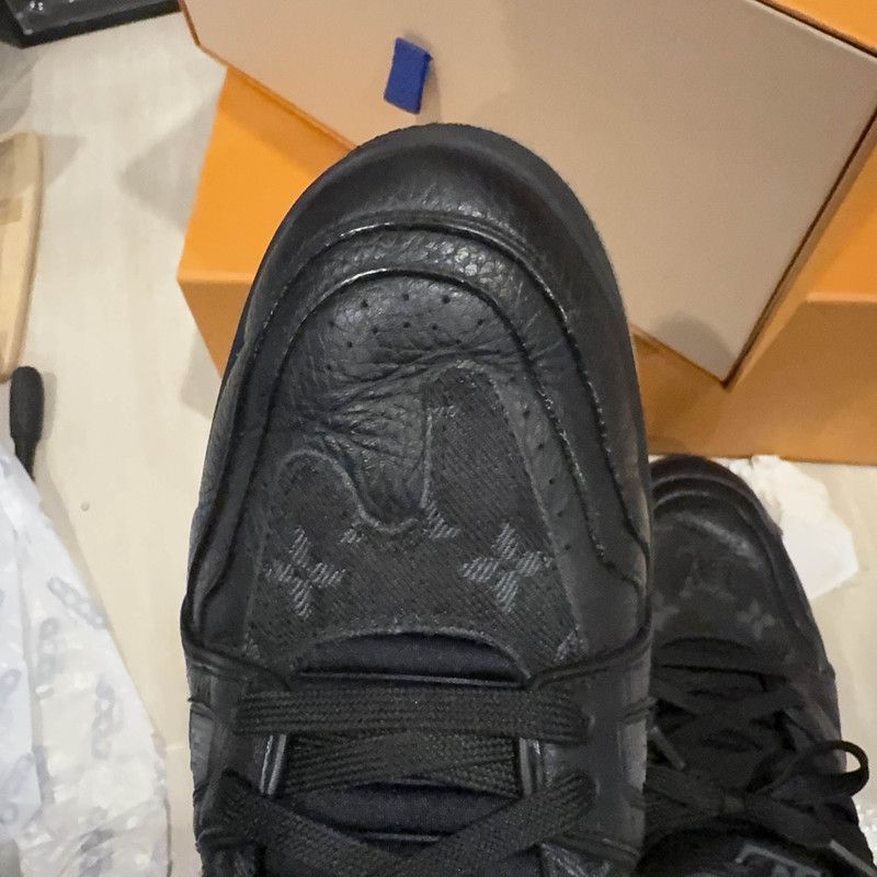 Louis Vuitton Louis Vuitton Black Casual Sneakers 0079 Size US 8.5 / EU 41-42 - 7 Thumbnail