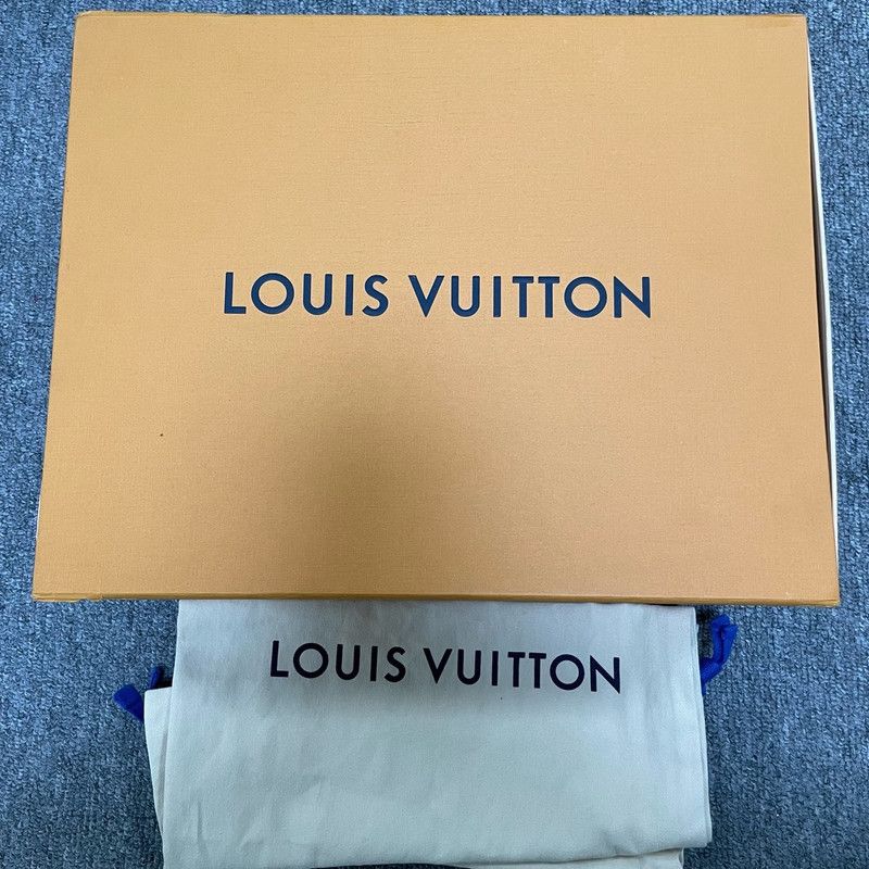 Louis Vuitton Louis Vuitton Blue and White Trainer Sneakers 0079 Size US 7.5 / EU 40-41 - 9 Thumbnail
