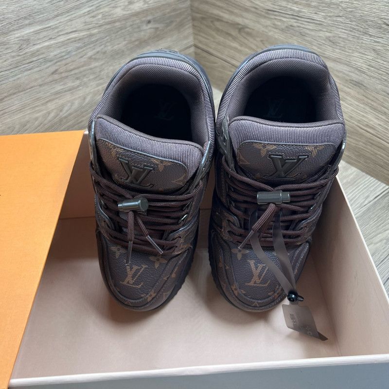 Louis Vuitton Louis Vuitton Trainer Maxi Brown Low Top Sneakers 0079 Size US 7.5 / EU 40-41 - 2 Thumbnail