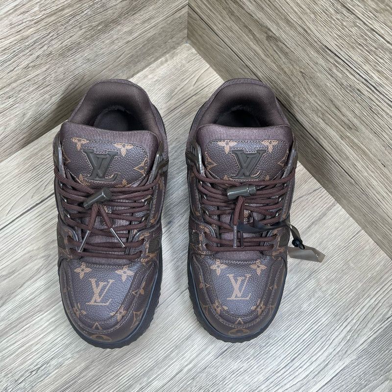 Louis Vuitton Louis Vuitton Trainer Maxi Brown Low Top Sneakers 0079 Size US 7.5 / EU 40-41 - 3 Thumbnail