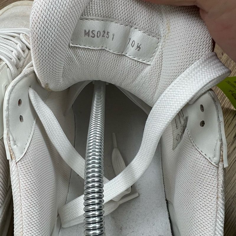 Louis Vuitton Louis Vuitton Classic Logo Trainer Sneakers for Men 0079 Size US 11 / EU 44 - 6 Thumbnail