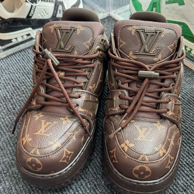 Louis Vuitton Louis Vuitton Trainer Maxi Low-Top Sneakers 0079 Size US 9 / EU 42 - 2 Thumbnail