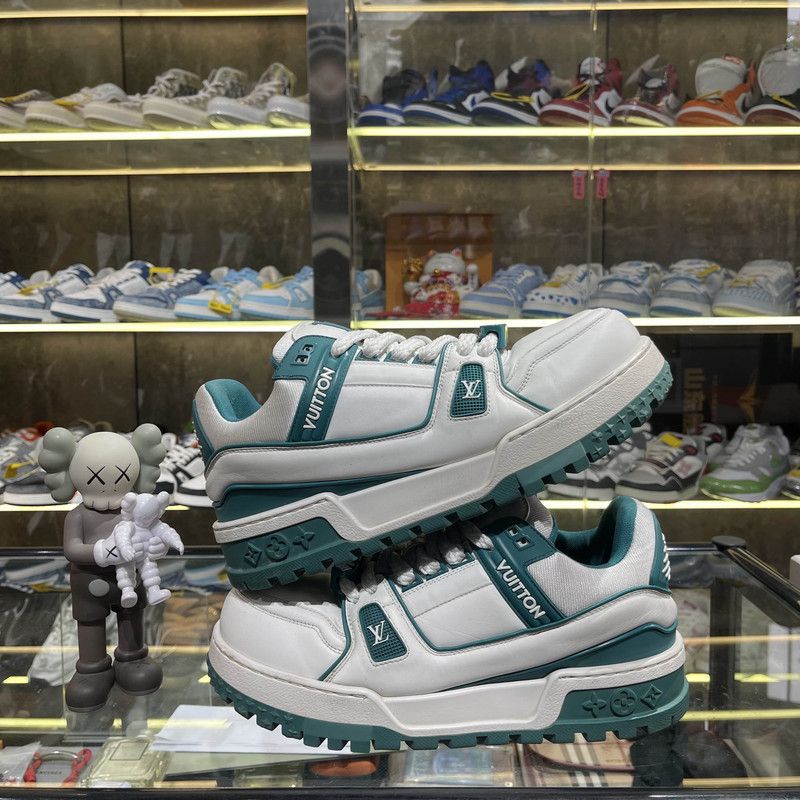 Louis Vuitton Louis Vuitton Trainer Maxi Low Sneakers for Everyone 0079 Size US 9.5 / EU 42-43 - 9 Thumbnail