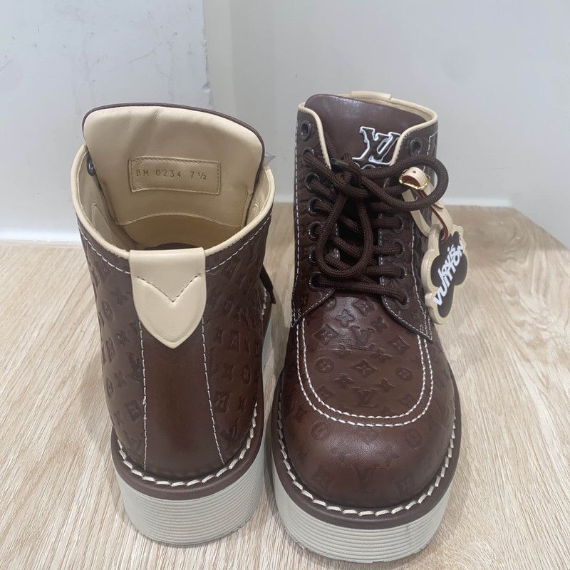 Louis Vuitton Tyler, The Creator x Louis Vuitton Brown Martens 0079 Size US 8 / EU 41 - 12 Thumbnail