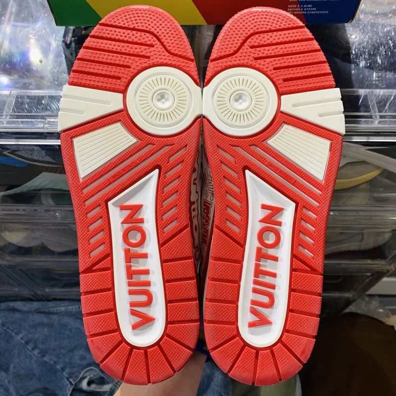 Louis Vuitton Louis Vuitton Trainer Low Top Sneakers with Red Graphics 0079 Size US 8 / EU 41 - 4 Thumbnail